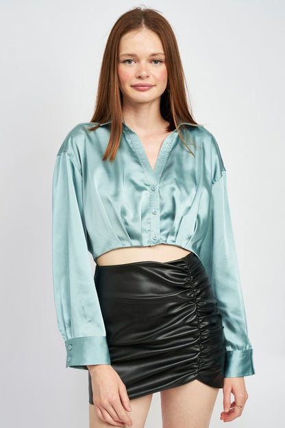COLLARED BUTTON UP CROPPED SHIRT